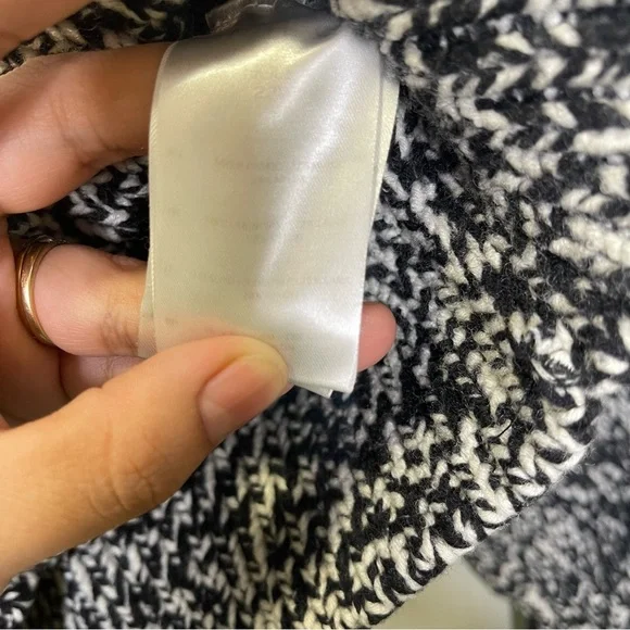 Iro
Holea Sweater Sz Large - Picture 6 of 9